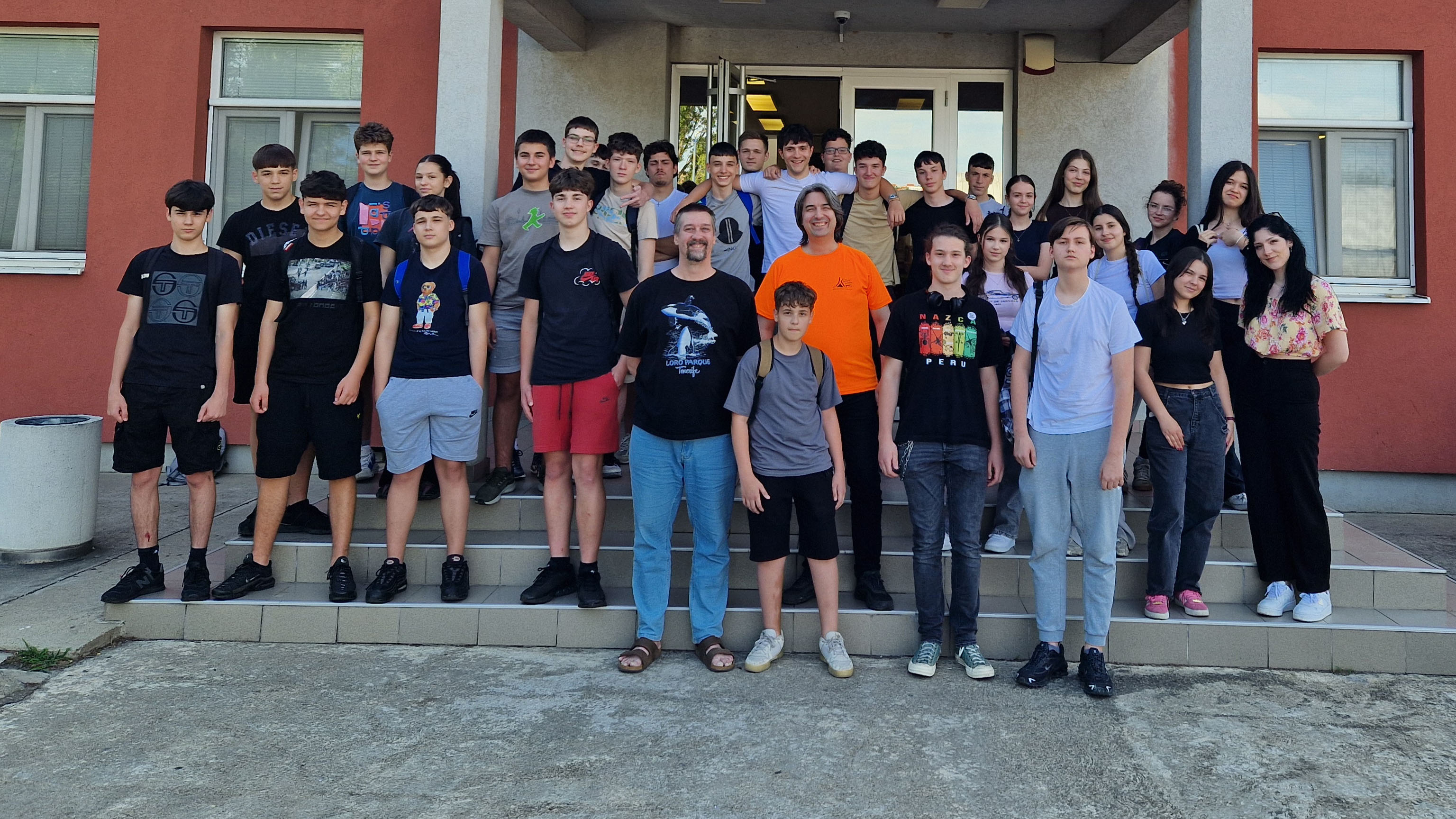 90 nasih ucenika krece u prvi razred gimnazija i srednjih strucnih skola